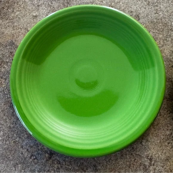 Lot of 2 FiestaWare Green 7 1/2” Salad/Dessert Plate Homer Laughlin China Co - Picture 2 of 6
